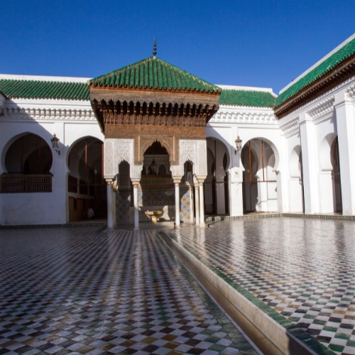 Fès